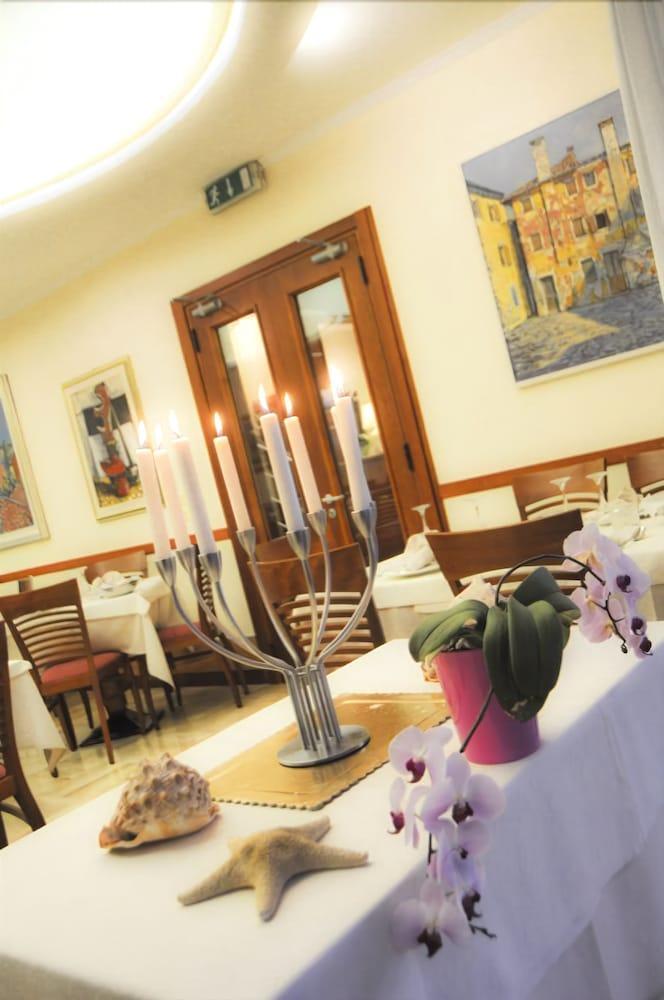 Hotel Da Mario Caorle Eksteriør bilde